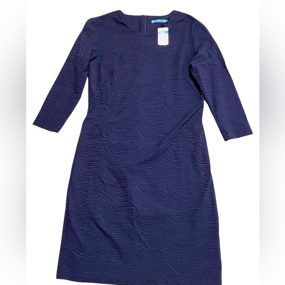 J McLaughlin Women's Sophia Dress Medium Navy 3/4 Sleeve Wave Jacquard‎ Textured - Picture 2 of 13